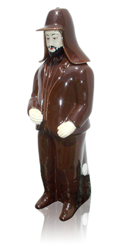 Homem de Capote Figura c/ Licor Maracujá 0.7 Lt